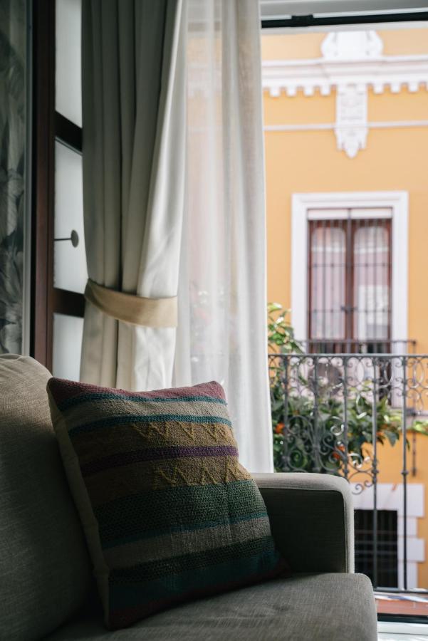 Apartamentos Abreu Suites Sevilla Eksteriør bilde
